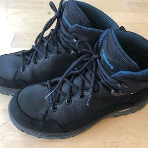 Lowa Bormio GTX Mid Hiking Boots - Women's sz 8
